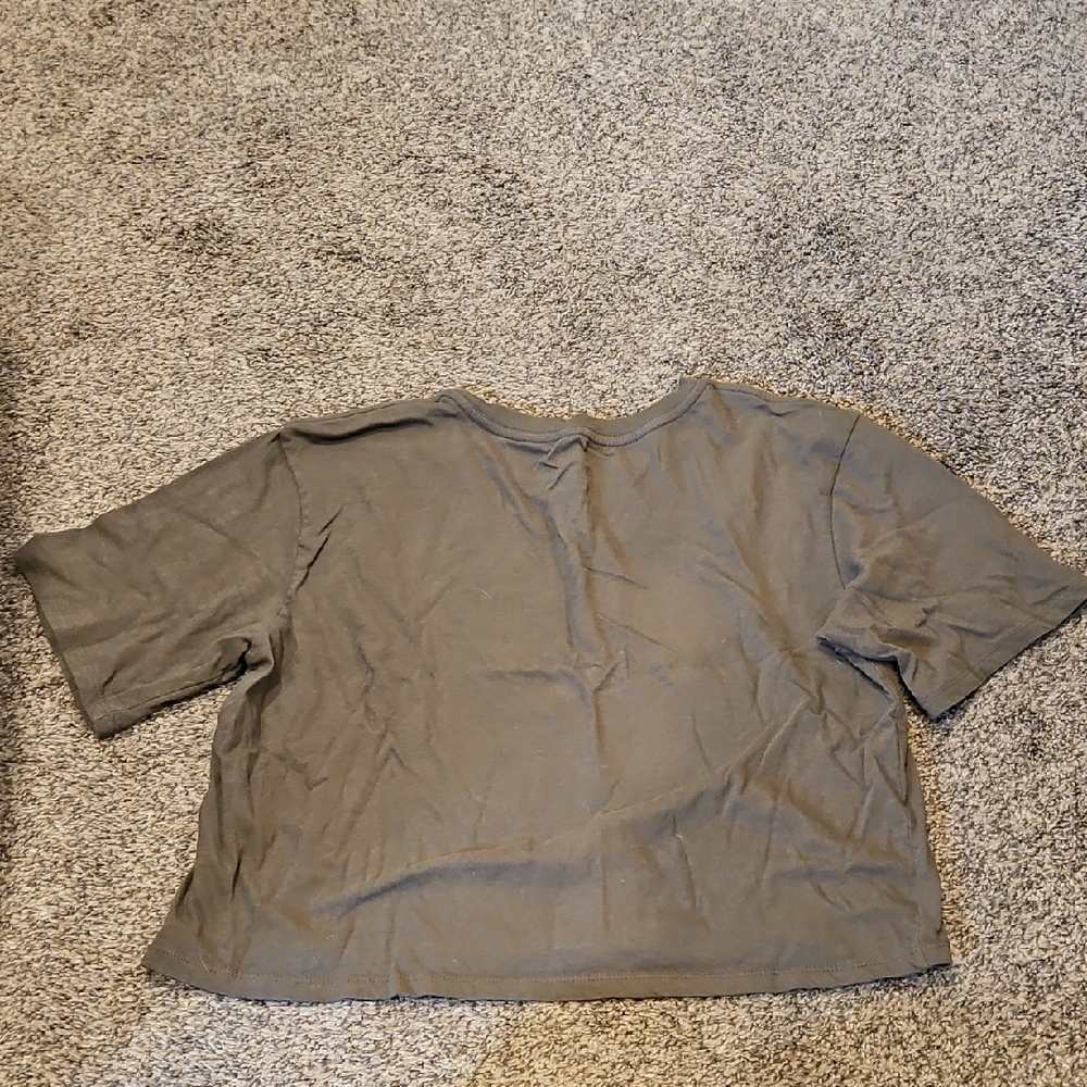 Puma Cropped Tee - Picture 3 of 3